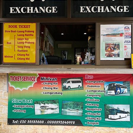 Thaveesinh Hotel Ban Houayxay Exterior foto